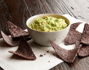 Jason's Deli Blue corn tortilla chips & guacamole